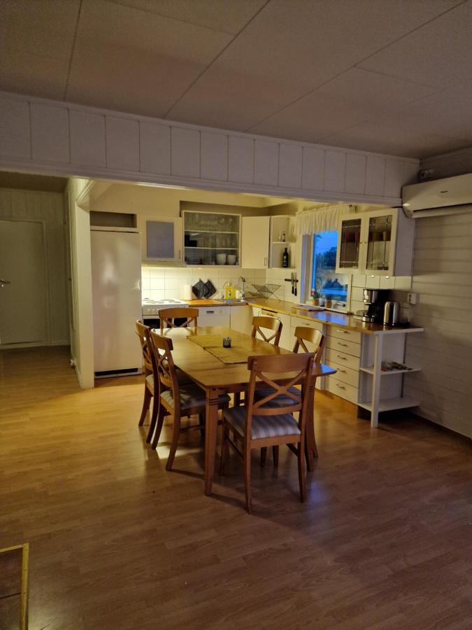 Warm And Cozy Cottage, Great Location Kvaloya Εξωτερικό φωτογραφία